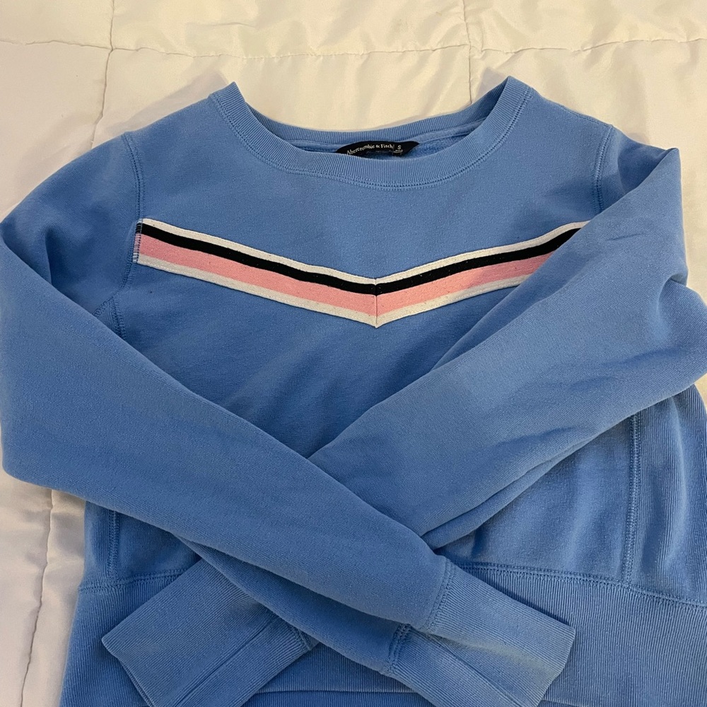 Abercrombie & Fitch Set | Blue Pink White | Shirt: S Bottoms: XS
